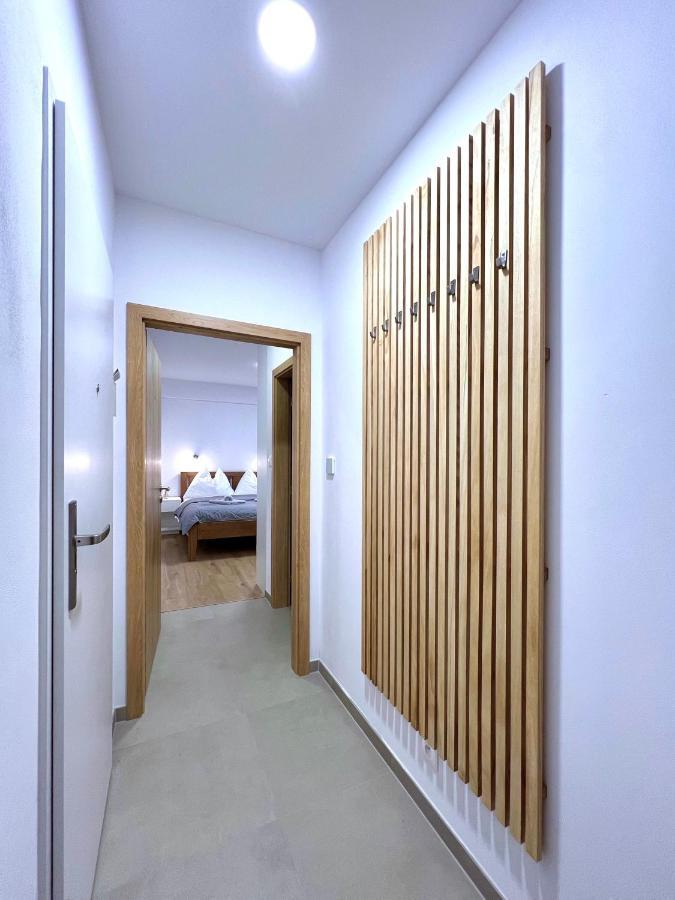 Apartmany K Lanovce S Parkovanim Jáchymov Eksteriør bilde